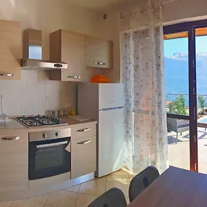  Apartment La Quiete 27 View By Gardadomusmea